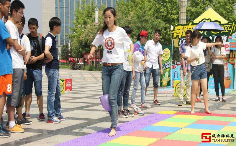 儿童如何在游戏中学习篮球技术_2
